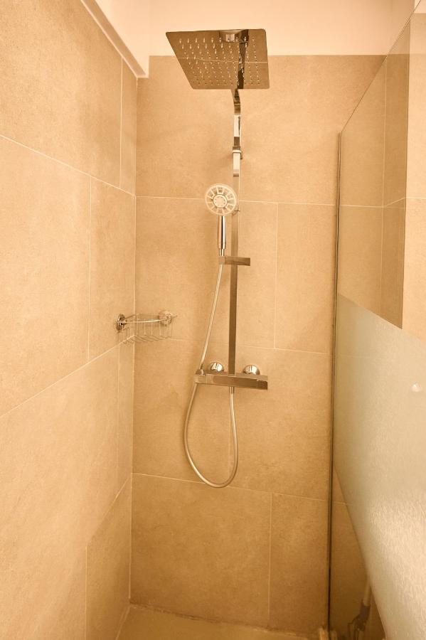 Studio Cornelia Seaview Spa&Pool In Infinity Beach Resort Mamaia Exterior photo